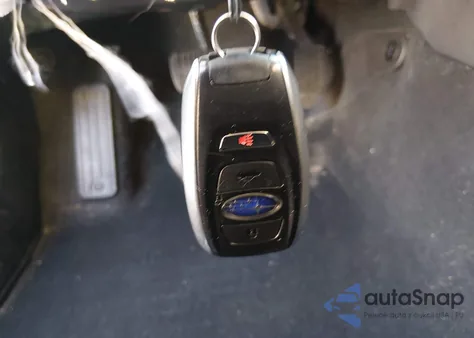 2022 Subaru Outback Touring z USA, uszkodzony, nr VIN 4S4BTAPC8N3214757